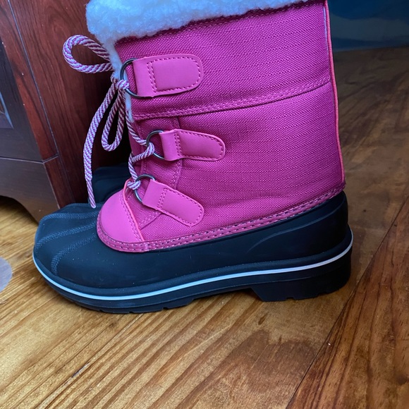 Cat & Jack™ Kids' Lace-Up Winter Boots - Picture 3 of 6